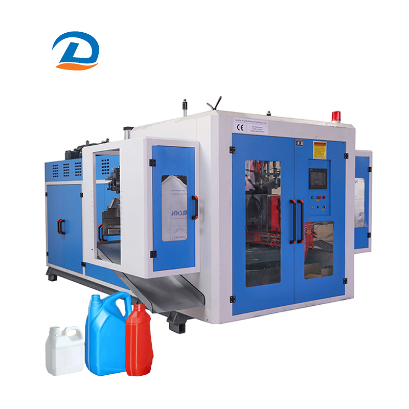 M&aacute;quina de moldeo por soplado de botellas de HDPE de 4 cavidades, completamente autom&aacute;tica y de alta velocidad